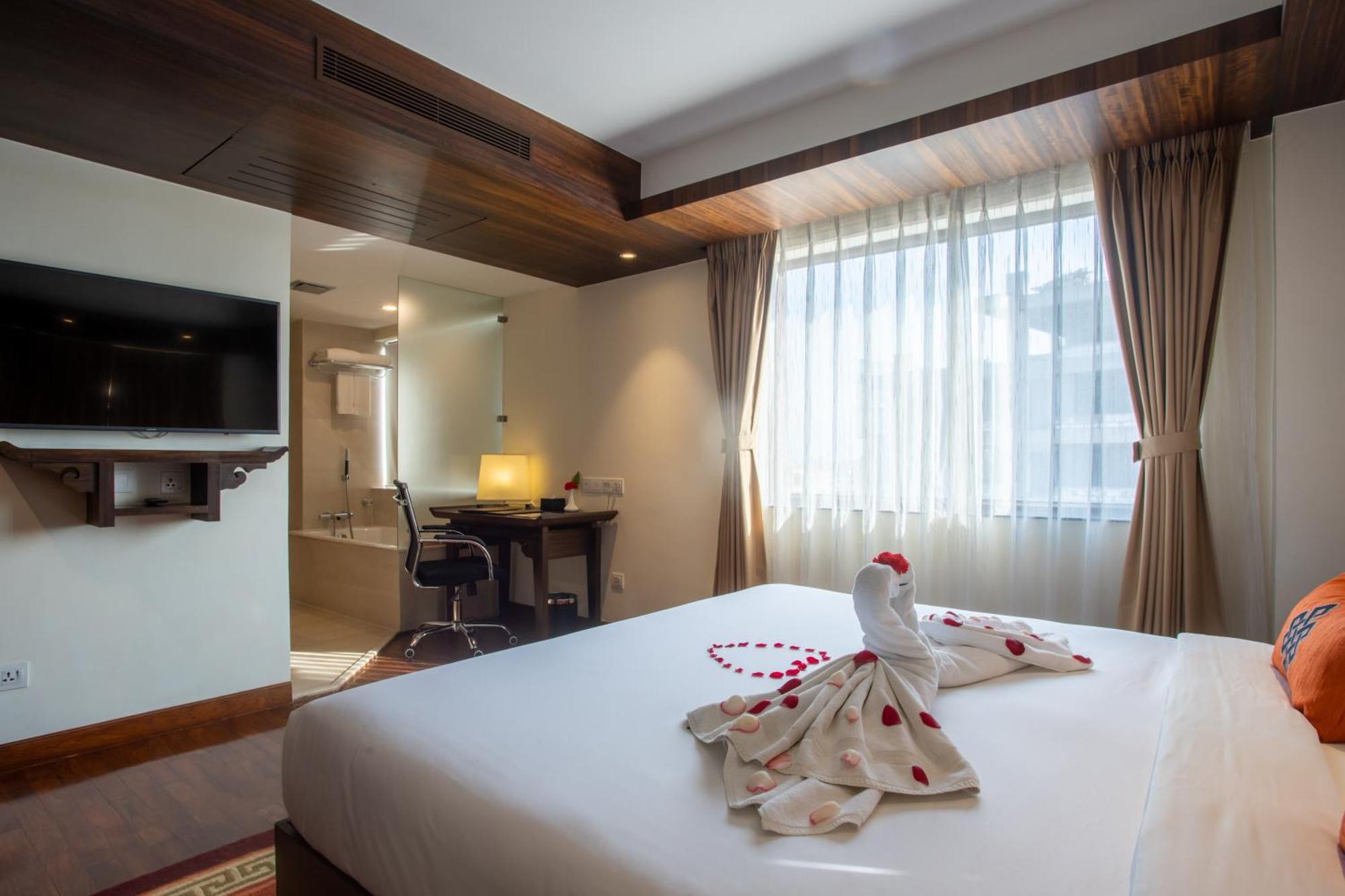Ramada By Wyndham Kathmandu Dhumbarahi Ξενοδοχείο Εξωτερικό φωτογραφία