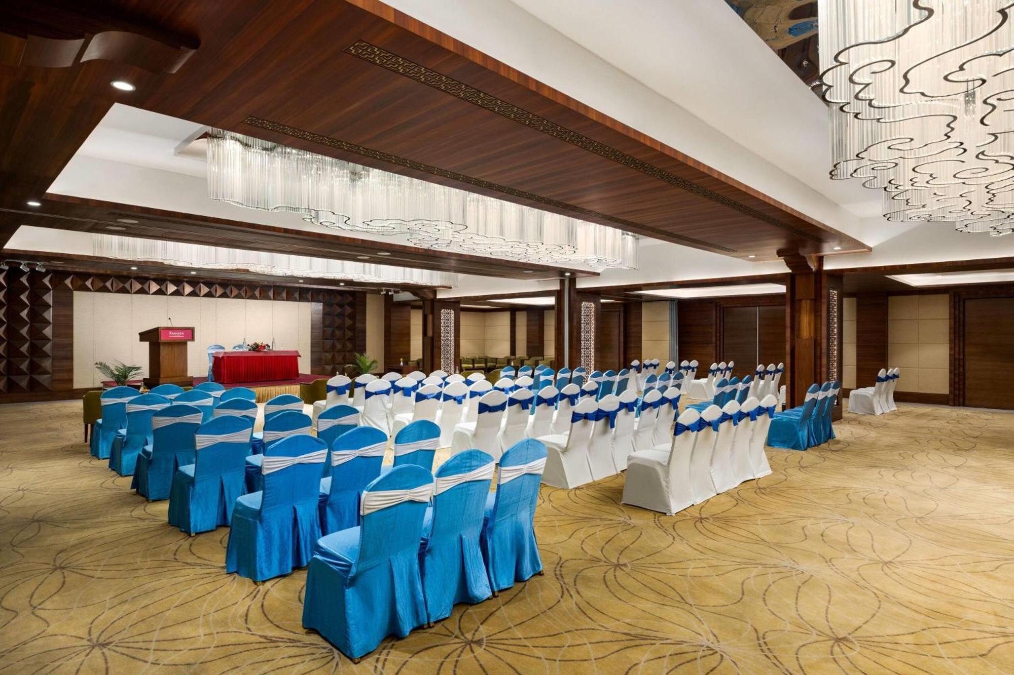 Ramada By Wyndham Kathmandu Dhumbarahi Ξενοδοχείο Εξωτερικό φωτογραφία